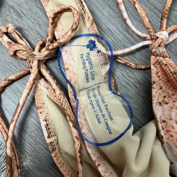 FASHIONNOVA brown snake print bikini - Picture 6 of 7